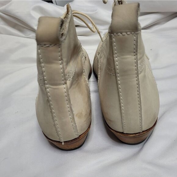 VINTAGE 90s ivory leather lace up ankle pointed‎ toe granny booties 40/9 - Picture 5 of 12